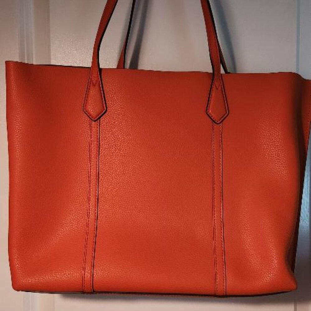 Tory Burch Perry Triple Compartment Tote Bag - Picture 2 of 6